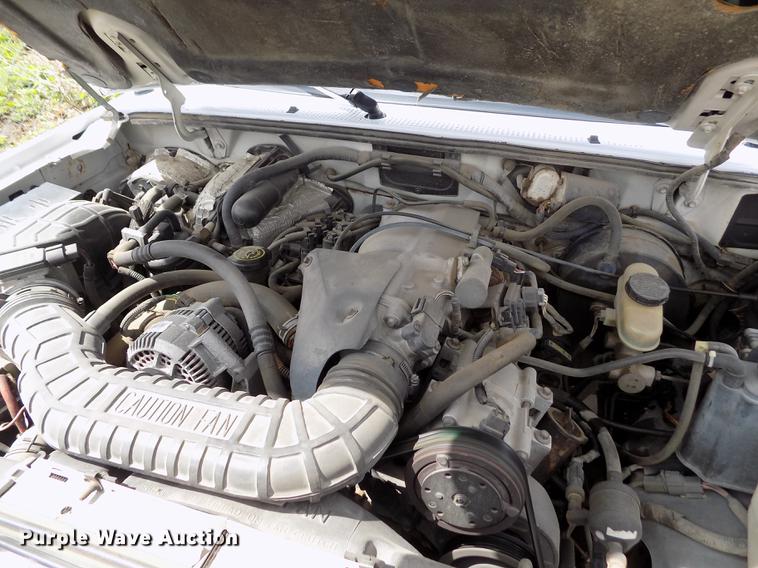 image for item DE1231 1994 Ford Explorer SUV