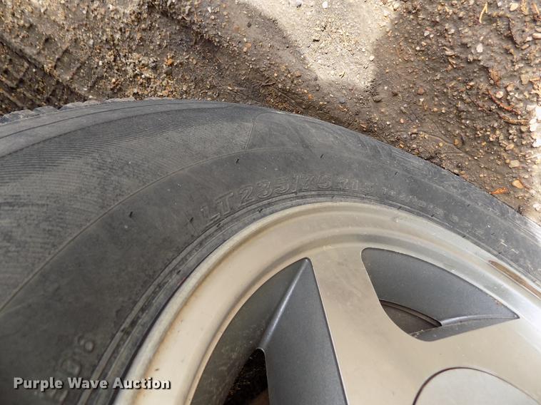 image for item DE1231 1994 Ford Explorer SUV