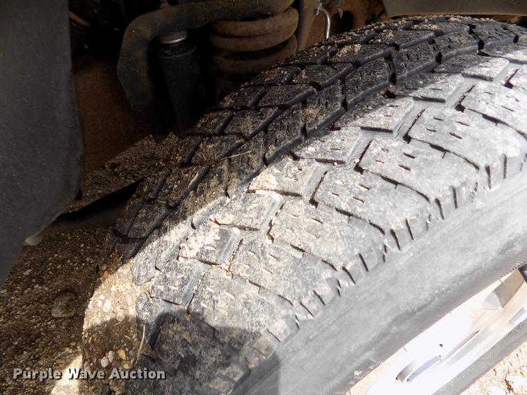 image for item DE1231 1994 Ford Explorer SUV