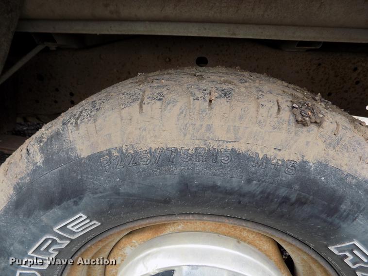 image for item DE1240 1990 Ford F150 Custom pickup truck