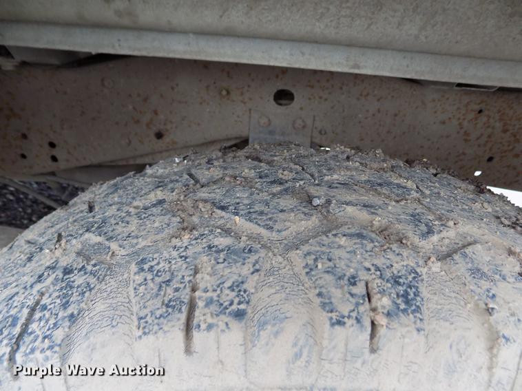 image for item DE1240 1990 Ford F150 Custom pickup truck