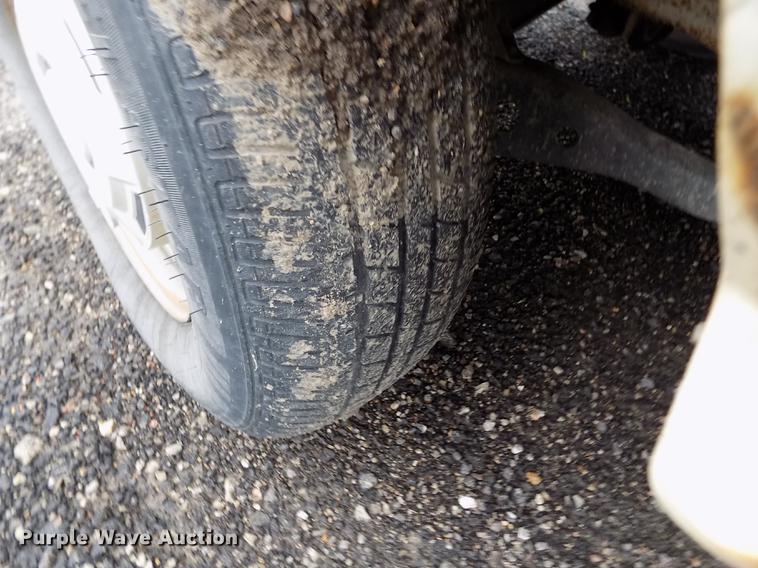 image for item DE1240 1990 Ford F150 Custom pickup truck