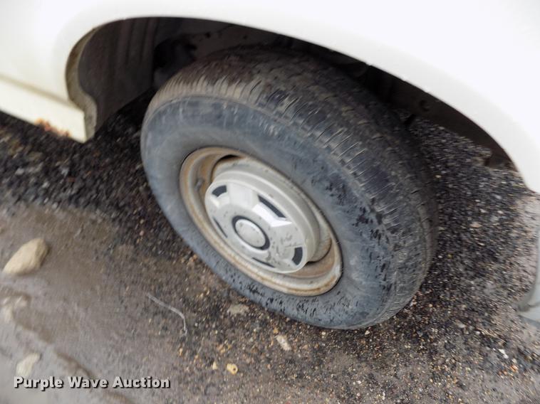 image for item DE1240 1990 Ford F150 Custom pickup truck