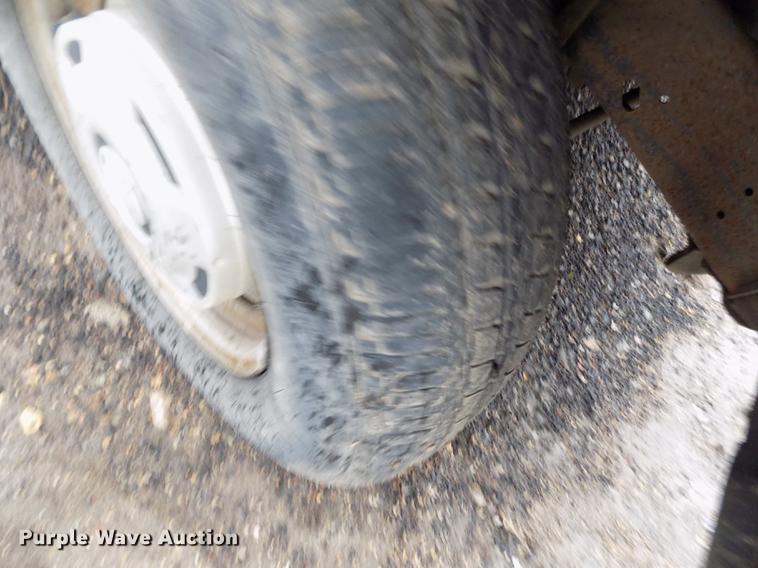 image for item DE1240 1990 Ford F150 Custom pickup truck