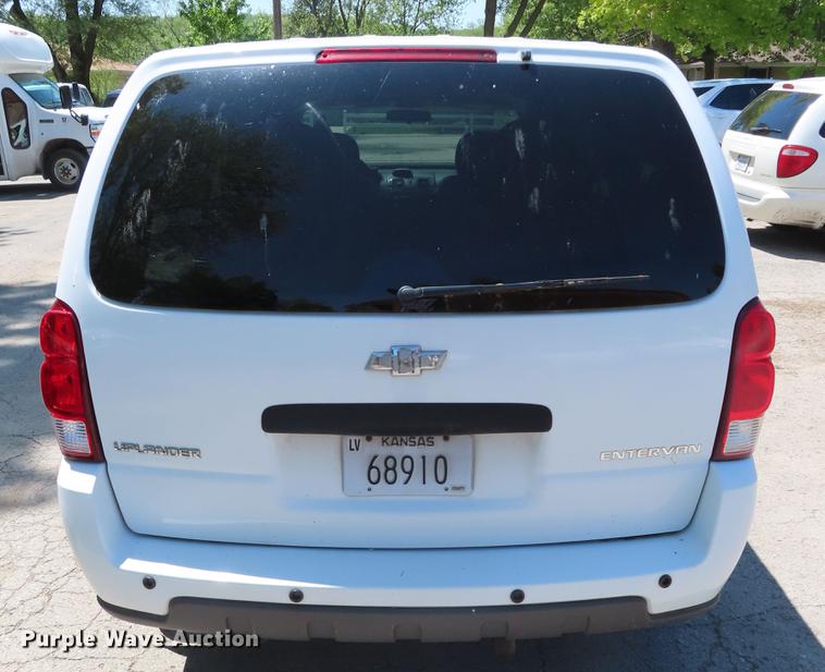 image for item DE3519 2007 Chevrolet Uplander handicap accessible van
