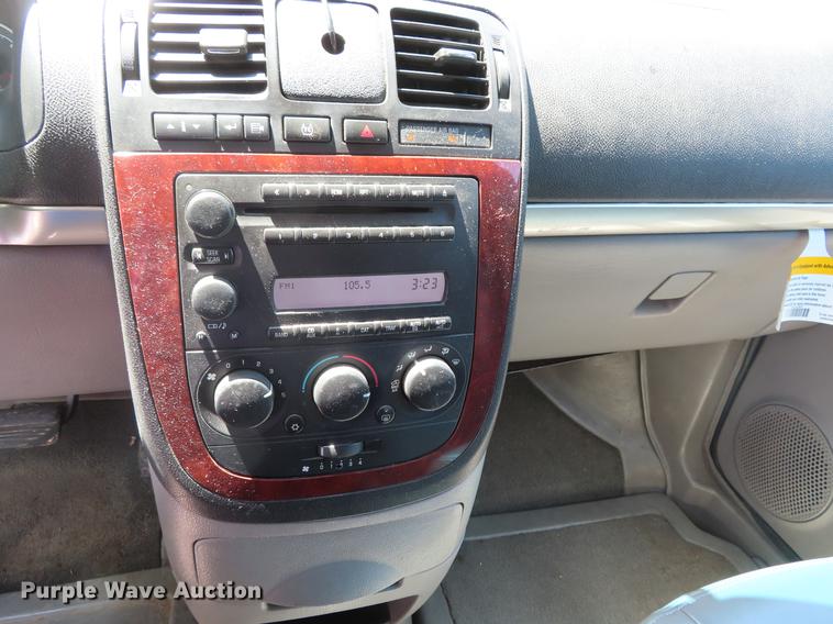 image for item DE3519 2007 Chevrolet Uplander handicap accessible van