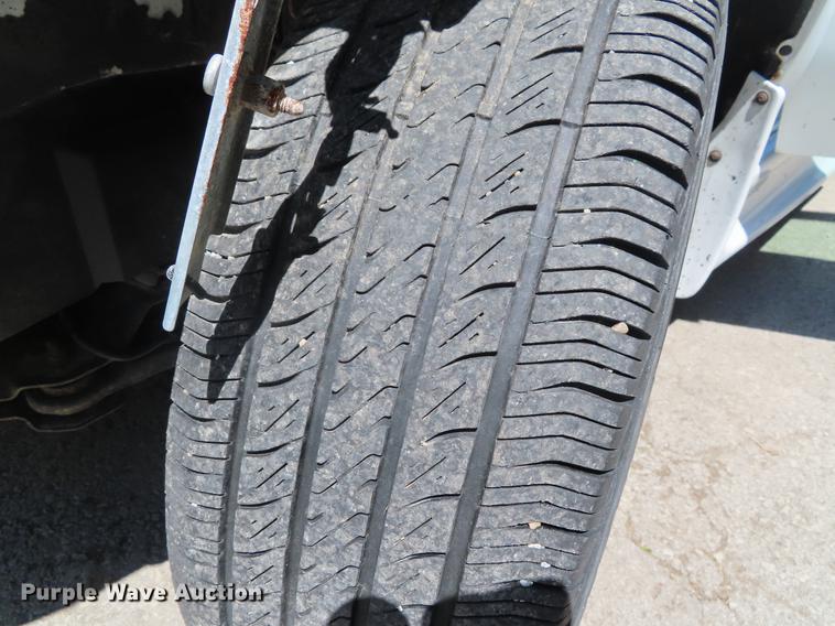 image for item DE3519 2007 Chevrolet Uplander handicap accessible van