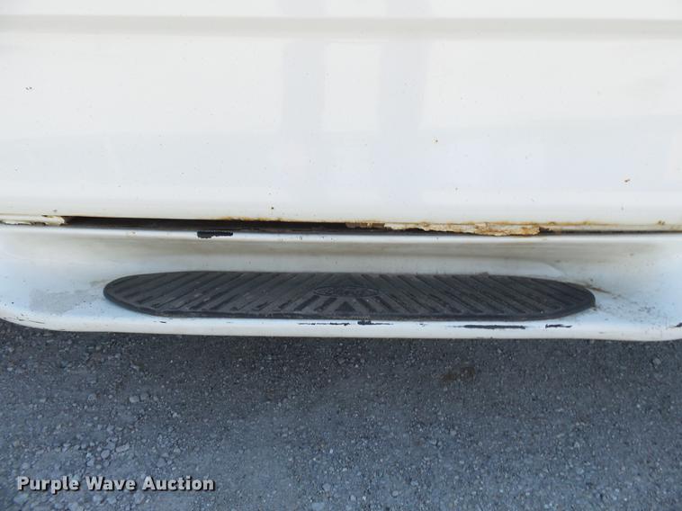 image for item DE7780 1999 Ford F150 pickup truck