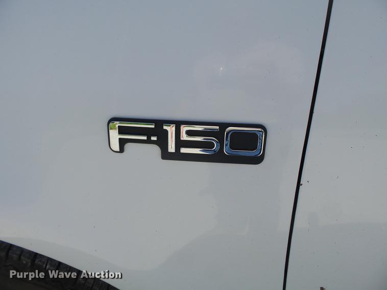 image for item DE7780 1999 Ford F150 pickup truck