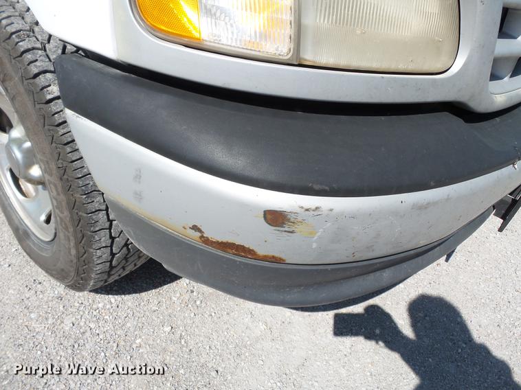 image for item DE7780 1999 Ford F150 pickup truck