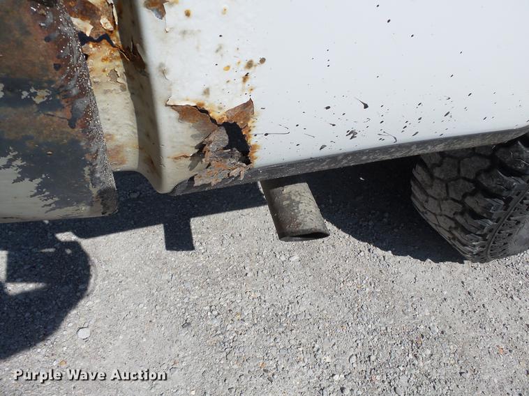 image for item DE7780 1999 Ford F150 pickup truck