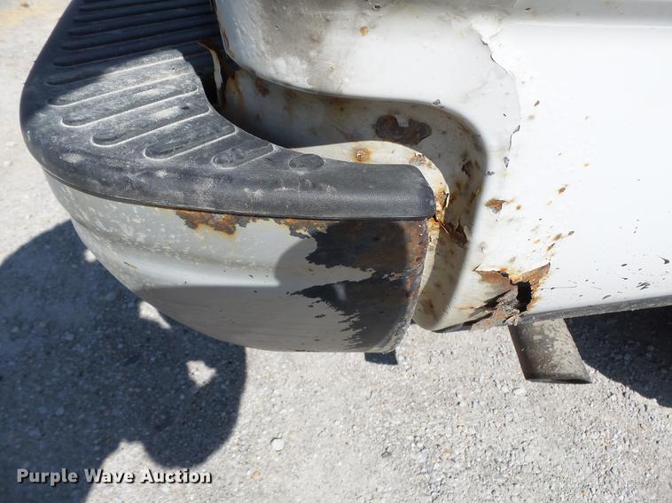 image for item DE7780 1999 Ford F150 pickup truck