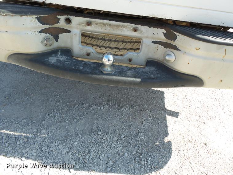 image for item DE7780 1999 Ford F150 pickup truck