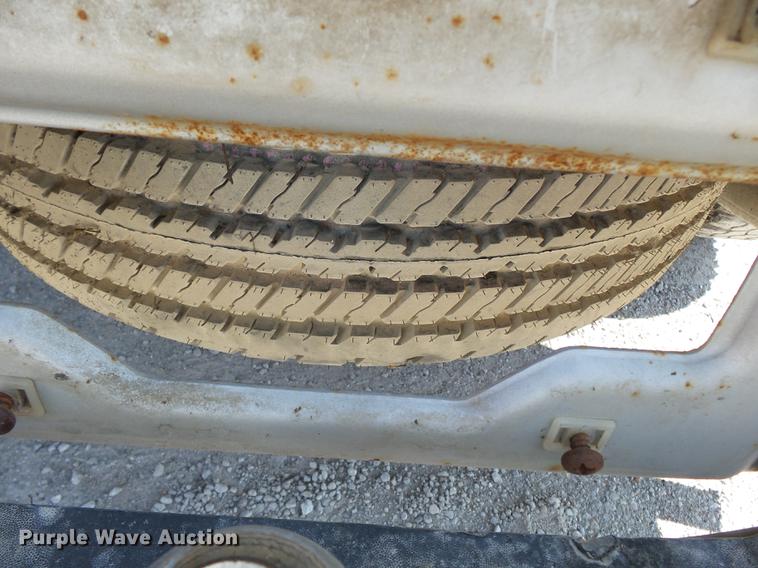 image for item DE7780 1999 Ford F150 pickup truck