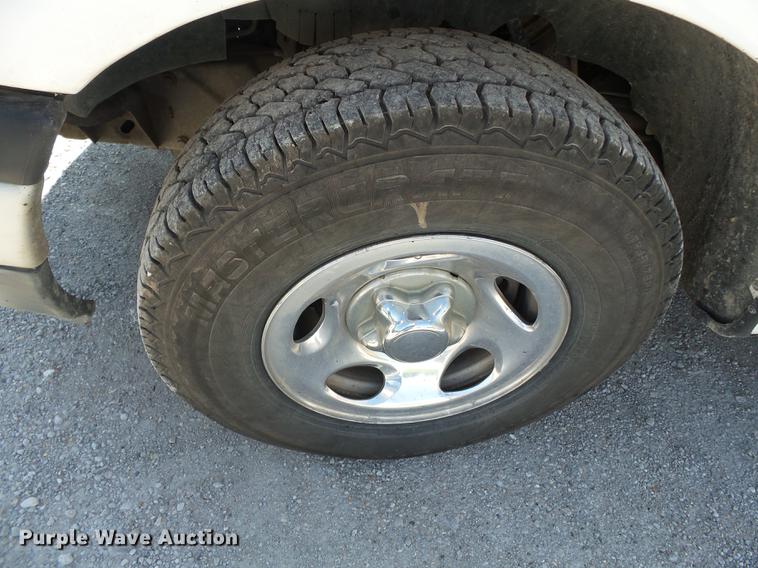 image for item DE7780 1999 Ford F150 pickup truck