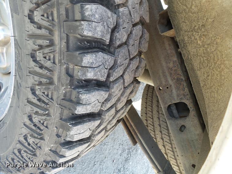 image for item DE7780 1999 Ford F150 pickup truck