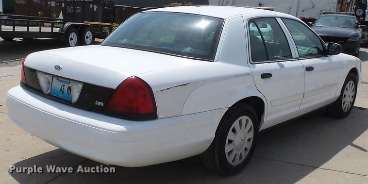 image for item DE7782 2009 Ford Crown Victoria Police Interceptor