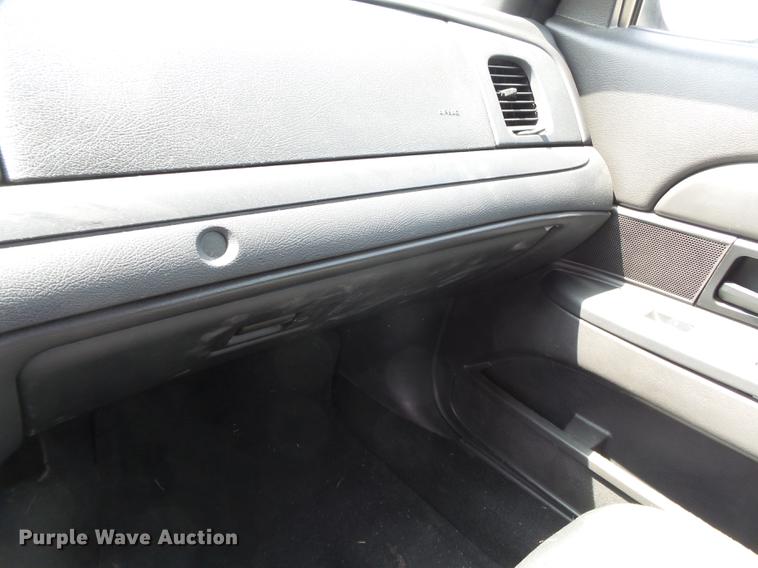 image for item DE7782 2009 Ford Crown Victoria Police Interceptor