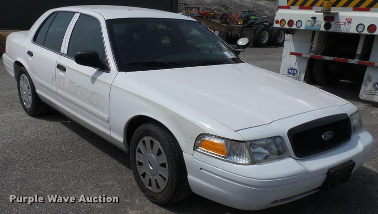 image for item DE7783 2008 Ford Crown Victoria Police Interceptor