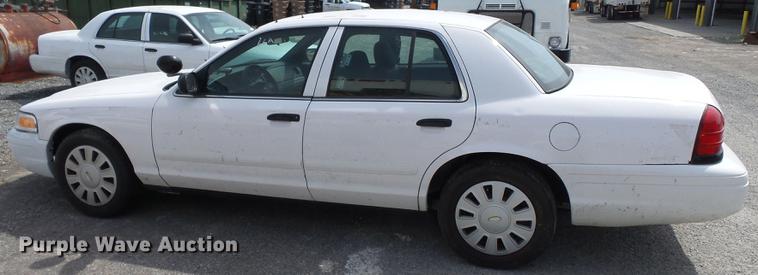 image for item DE7783 2008 Ford Crown Victoria Police Interceptor