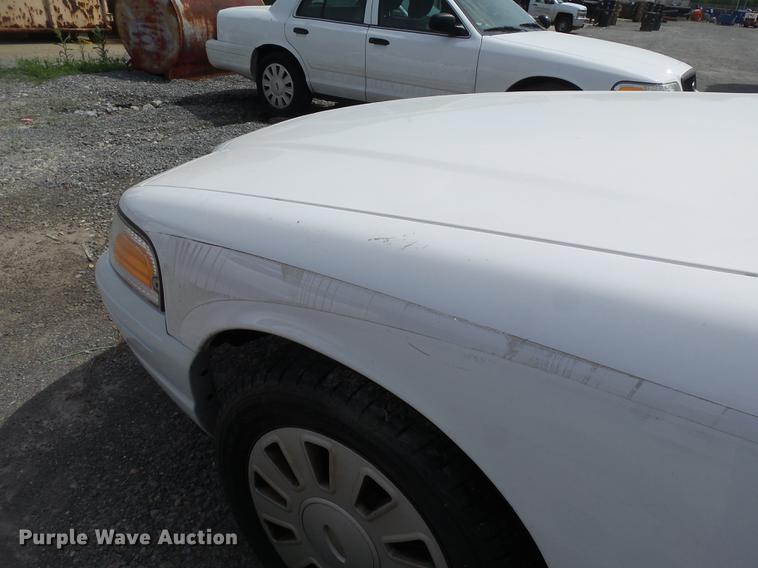 image for item DE7783 2008 Ford Crown Victoria Police Interceptor