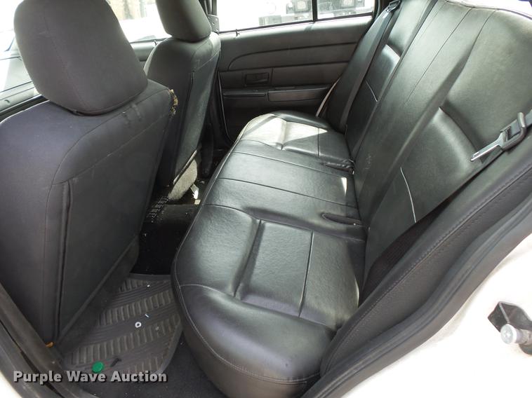 image for item DE7783 2008 Ford Crown Victoria Police Interceptor