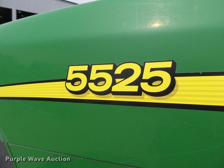 image for item DE7786 John Deere 5525 MFWD tractor
