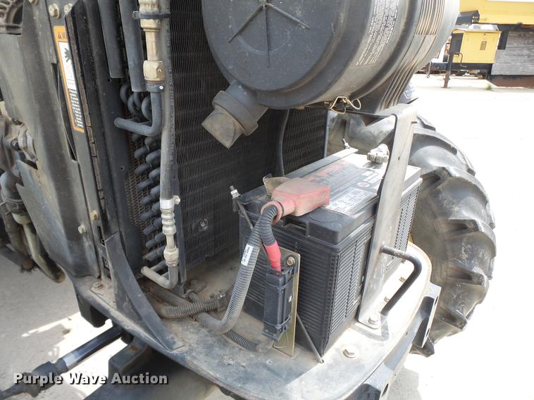 image for item DE7786 John Deere 5525 MFWD tractor