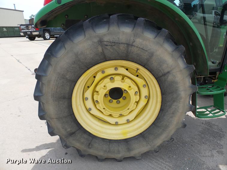 image for item DE7786 John Deere 5525 MFWD tractor