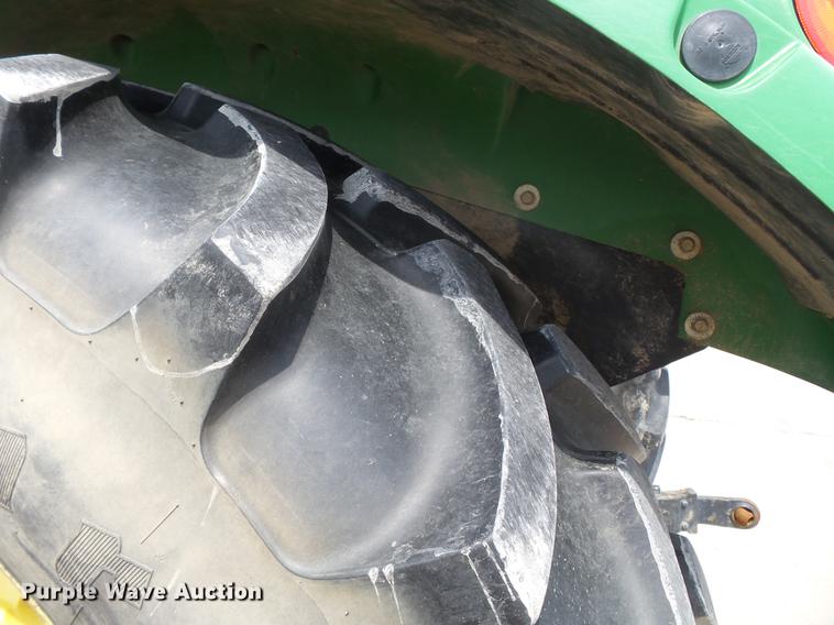 image for item DE7786 John Deere 5525 MFWD tractor