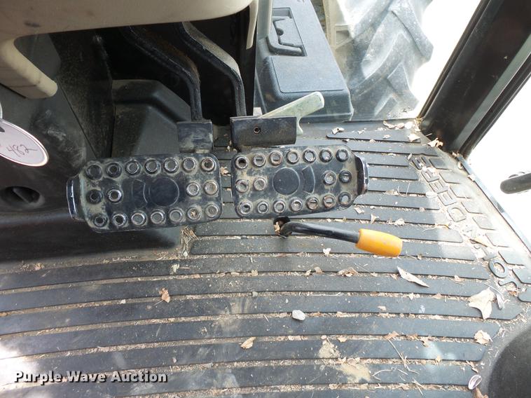 image for item DE7786 John Deere 5525 MFWD tractor