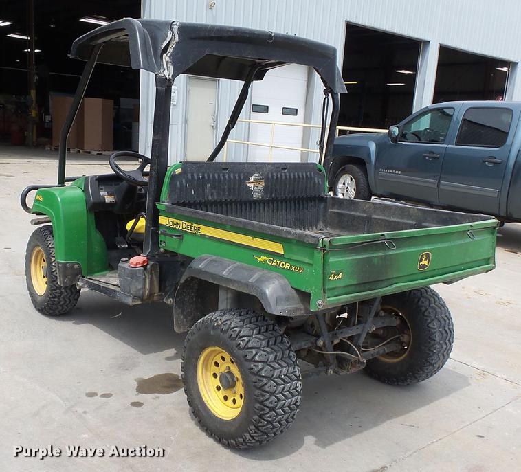 image for item DE7787 2009 John Deere Gator 850D utility vehicle