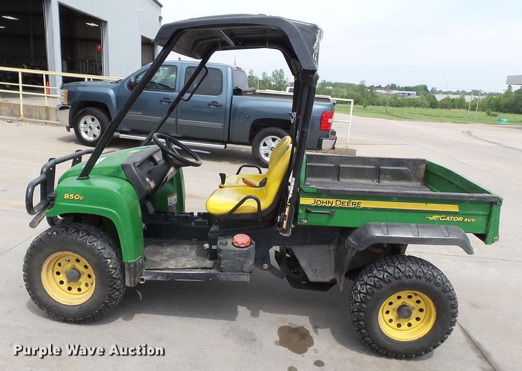 image for item DE7787 2009 John Deere Gator 850D utility vehicle