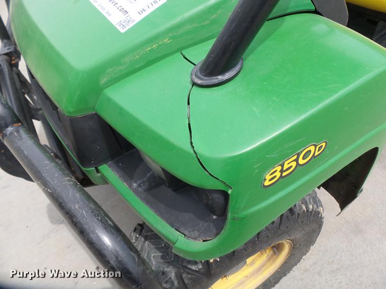 image for item DE7787 2009 John Deere Gator 850D utility vehicle