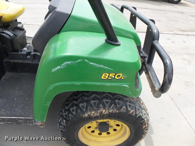 image for item DE7787 2009 John Deere Gator 850D utility vehicle