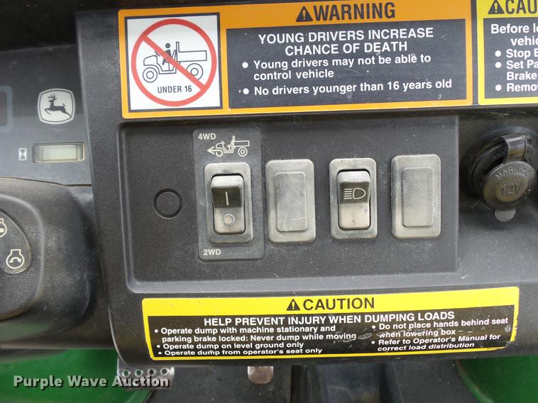 image for item DE7787 2009 John Deere Gator 850D utility vehicle