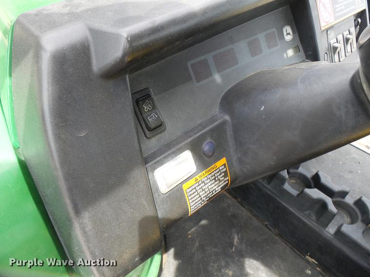 image for item DE7787 2009 John Deere Gator 850D utility vehicle