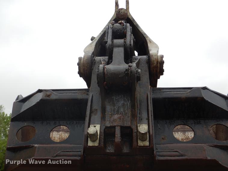 image for item DE8368 2009 Gradall XL3100 Series III rubber tire excavator