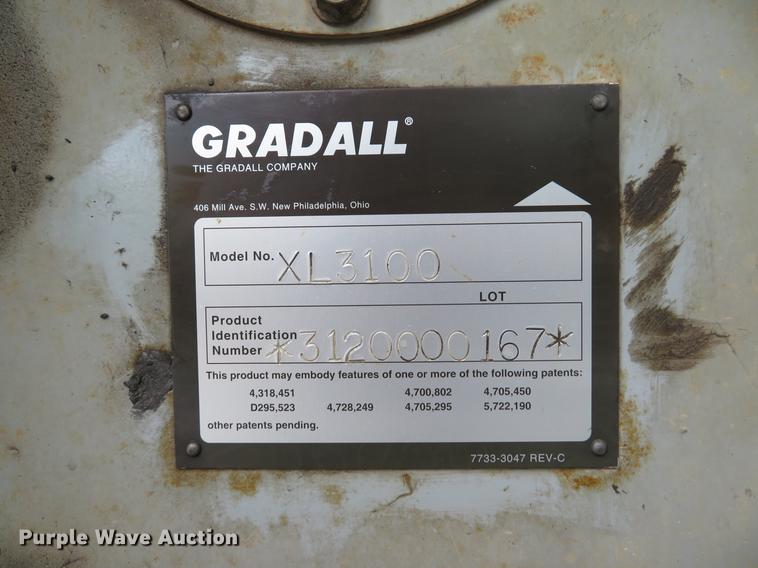 image for item DE8368 2009 Gradall XL3100 Series III rubber tire excavator