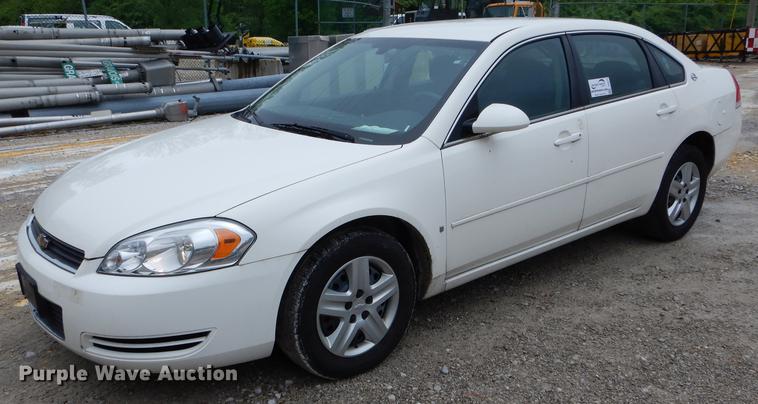 image for item DE8375 2007 Chevrolet Impala LS