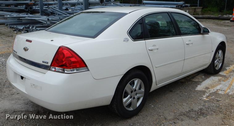 image for item DE8375 2007 Chevrolet Impala LS