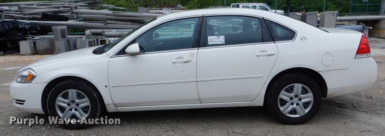 image for item DE8375 2007 Chevrolet Impala LS