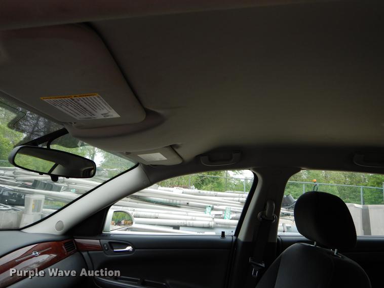 image for item DE8375 2007 Chevrolet Impala LS