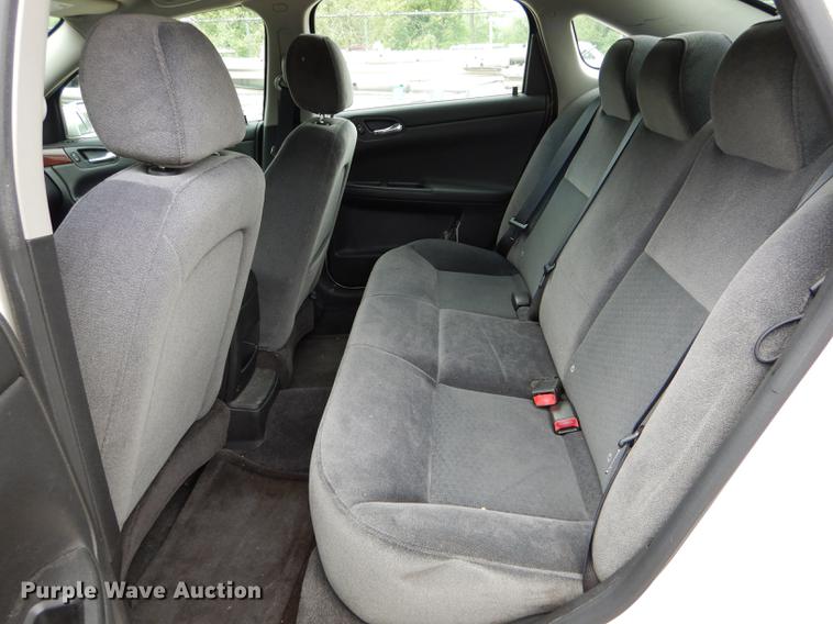 image for item DE8375 2007 Chevrolet Impala LS