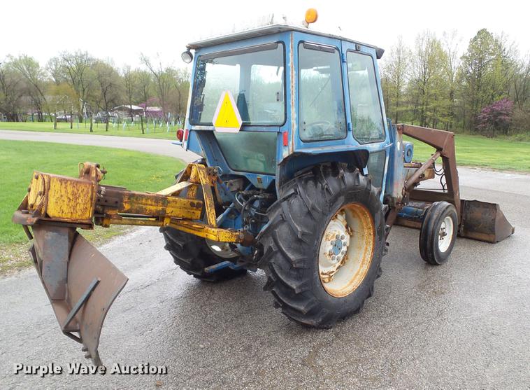 image for item DF0761 1979 Ford 4600 tractor