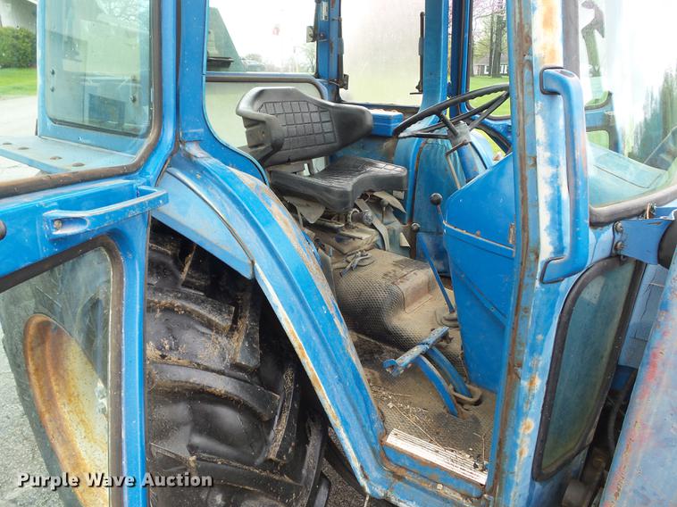 image for item DF0761 1979 Ford 4600 tractor