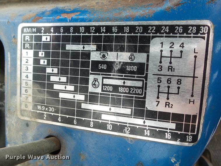 image for item DF0761 1979 Ford 4600 tractor