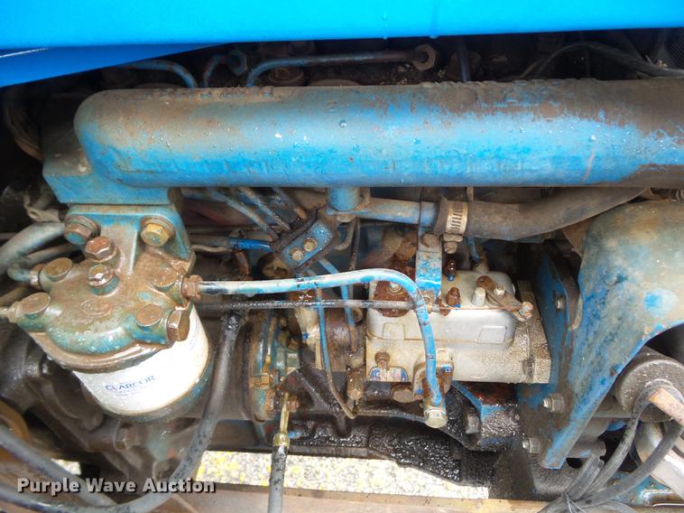image for item DF0761 1979 Ford 4600 tractor
