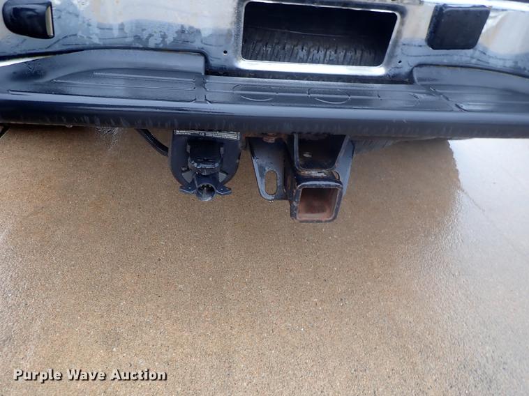 image for item DF1188 2005 GMC Sierra 1500 Ext. Cab pickup truck