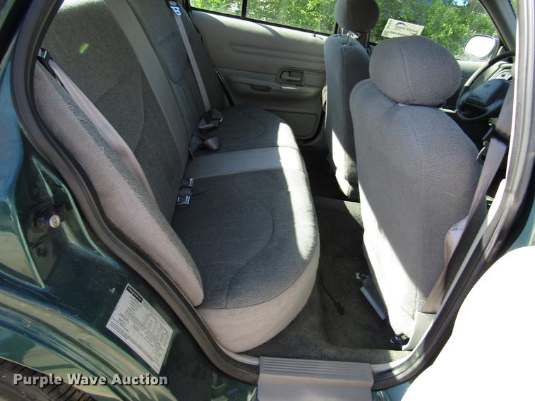 image for item DF7975 2000 Ford Crown Victoria Police Interceptor